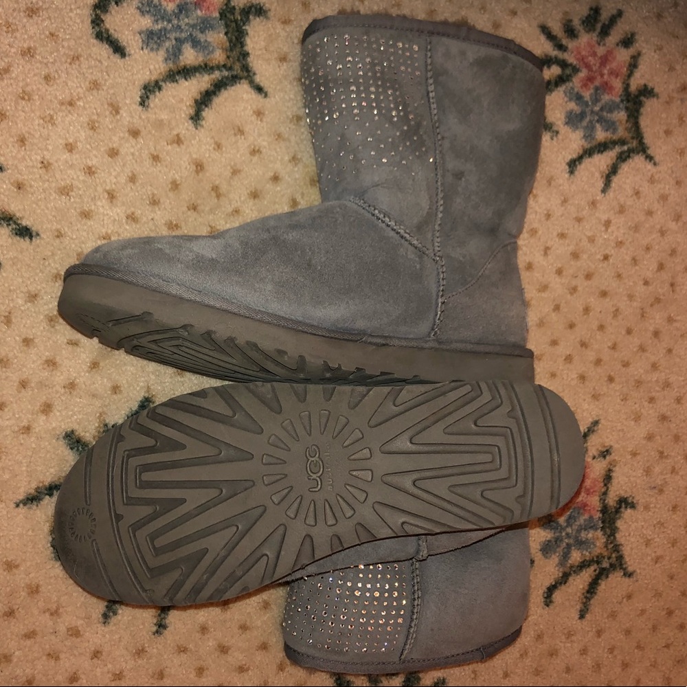 Grey UGGs - Picture 2 of 4
